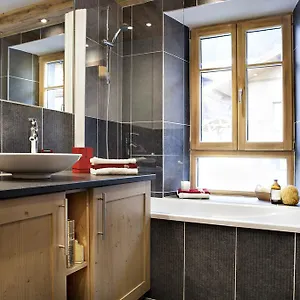 Cgh Residences & Spas Le Cristal De L'alpe Aparthotel